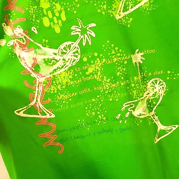 WOMAN TO BLAME Embelished Margaritaville Graphic Tee Size M - Picture 4 of 8